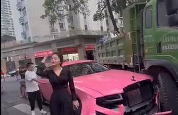 撞上劳斯莱斯的货车只有100万保险<strong></p>
<p>虚拟币如何盈利</strong>，被撞车主回应
