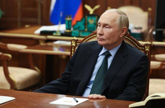 普京刚批准核学说<strong></p>
<p>虚拟币cpu挖矿</strong>,本土就遭美制导弹袭击,战术核武器已在弦上?