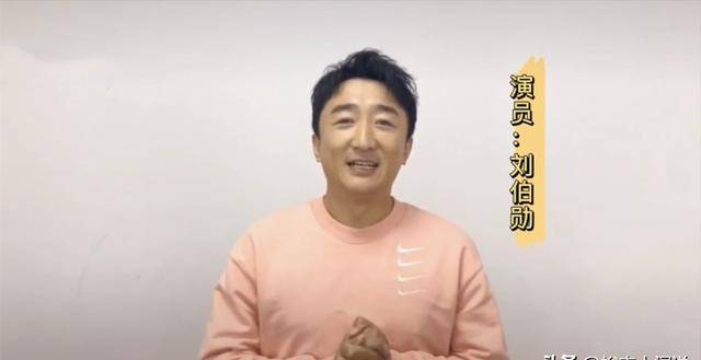 他是知名演员<strong></p>
<p>lisk虚拟币</strong>,40岁二胎得女,41岁突然离世将悲痛留给妻子与儿女