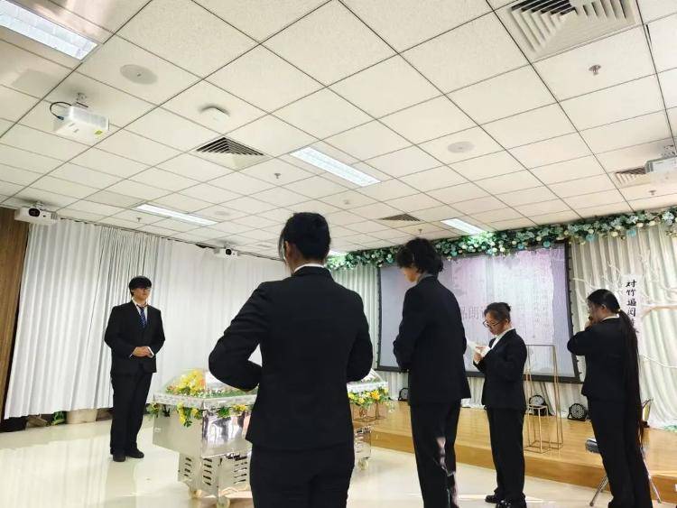 高考601分读殡葬<strong></p>
<p>lisk虚拟币</strong>？“冷门”专业“火了”