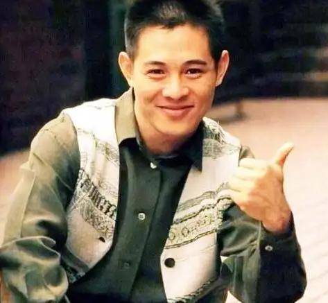 李连杰:后事一切从简<strong></p>
<p>洛克币虚拟货币</strong>,不用立碑也不用办丧事,树葬海葬都可以