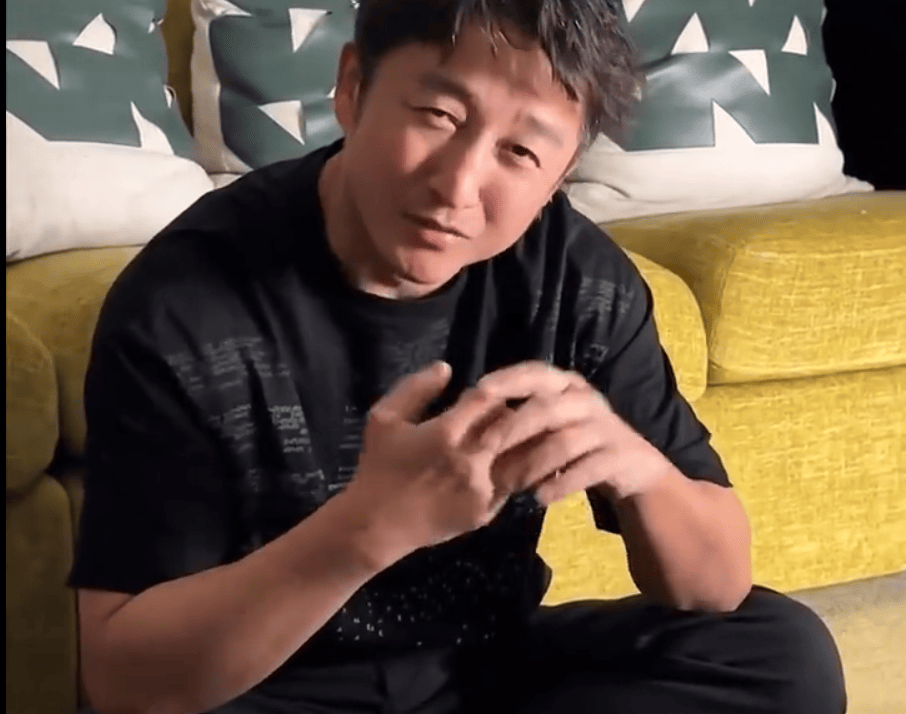 冲上热搜!邹市明否认“中年返贫”<strong></p>
<p>虚拟币挖矿源码</strong>,曾称今年重返拳台