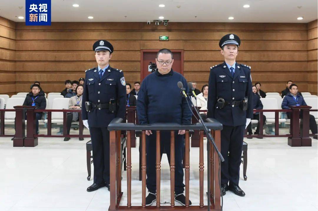 白天辉<strong></p>
<p>炒原油</strong>，维持死刑判决！