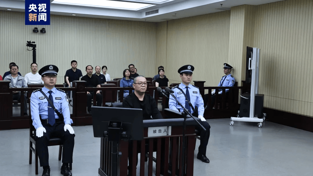 白天辉<strong></p>
<p>炒原油</strong>，维持死刑判决！