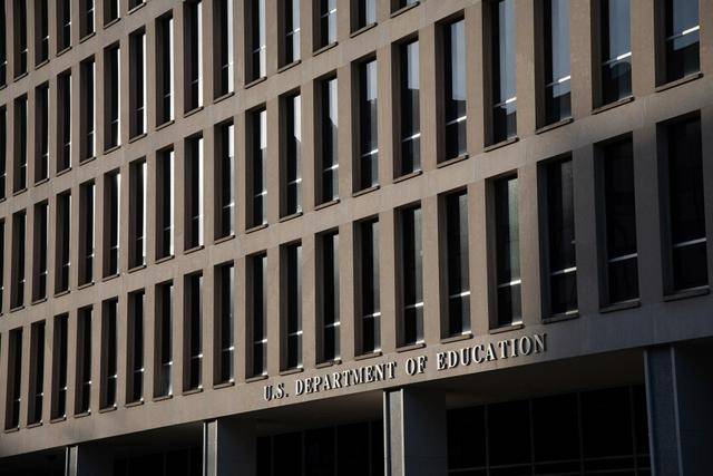 美法官发布初步禁令<strong></p>
<p>国际原油大涨</strong>,禁止政府效率部访问3家联邦机构的个人数据