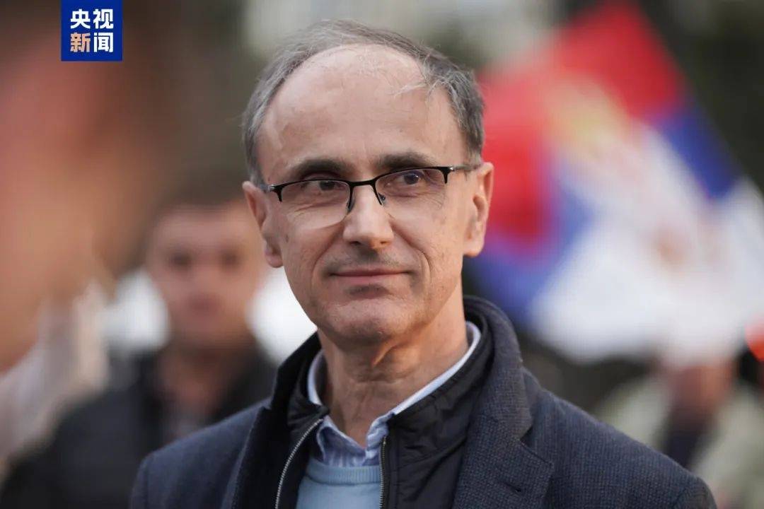 无从政经历<strong></p>
<p>原油视频</strong>,著名内科医生被提名为塞尔维亚新总理人选