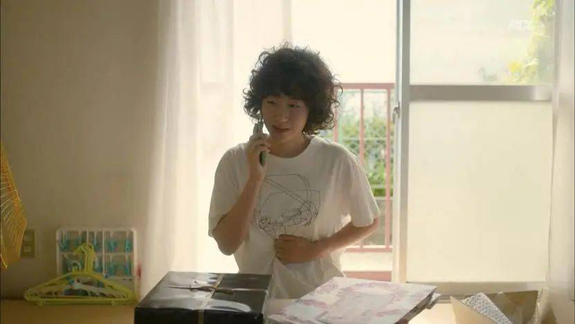 一个月只花30元<strong></p>
<p>原油视频</strong>,985毕业生挤满躺平赛道