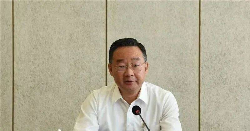 任上被查<strong></p>
<p>原油蒸气</strong>，受贿数额特别巨大！农业农村部原部长唐仁健被公诉