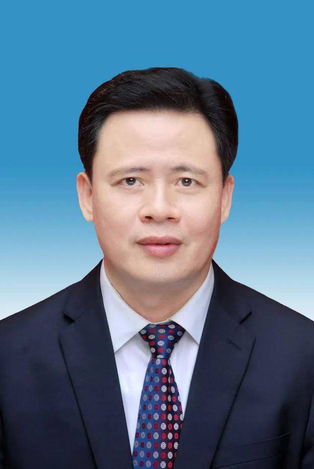 福建4位干部履新<strong></p>
<p>原油贵吗</strong>，2位升副厅