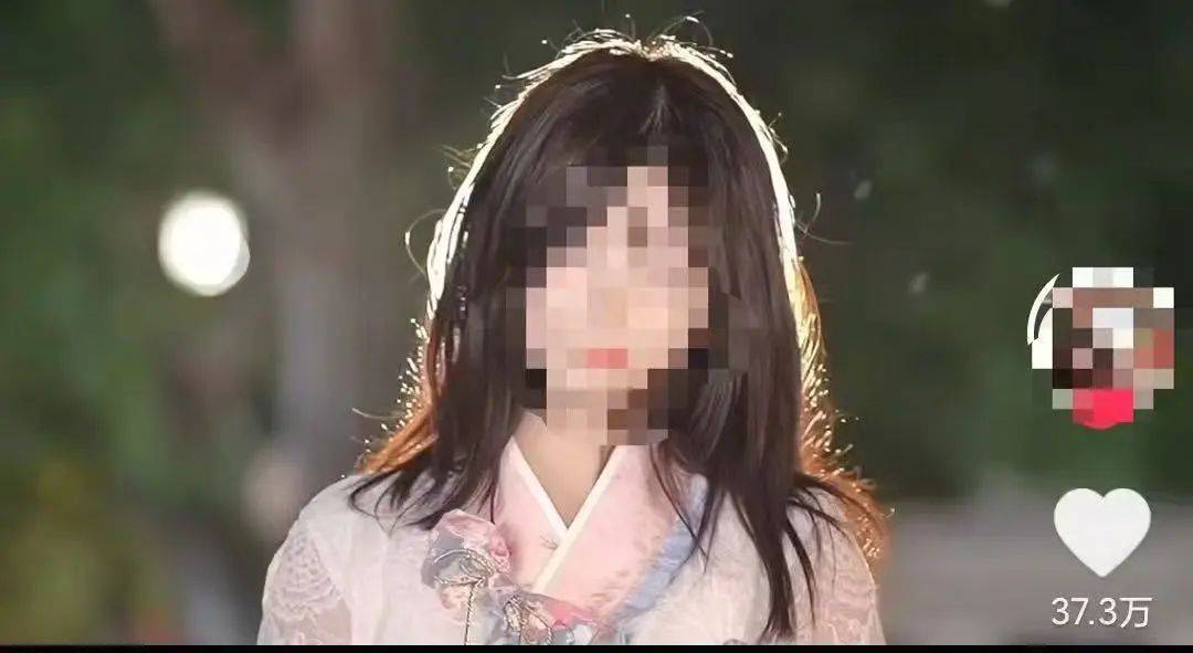 警方凌晨通报:孙某(女<strong></p>
<p>原油下载</strong>,18岁),被立案调查