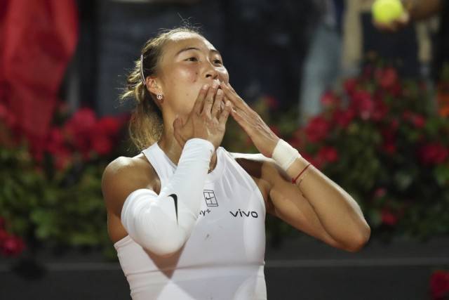 终于越过萨巴伦卡这座高山<strong></p>
<p>原油交割</strong>,郑钦文感谢自己的耐心和专注