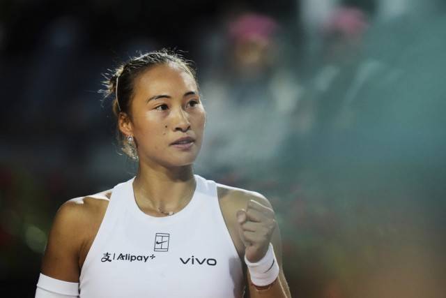 终于越过萨巴伦卡这座高山<strong></p>
<p>原油交割</strong>,郑钦文感谢自己的耐心和专注