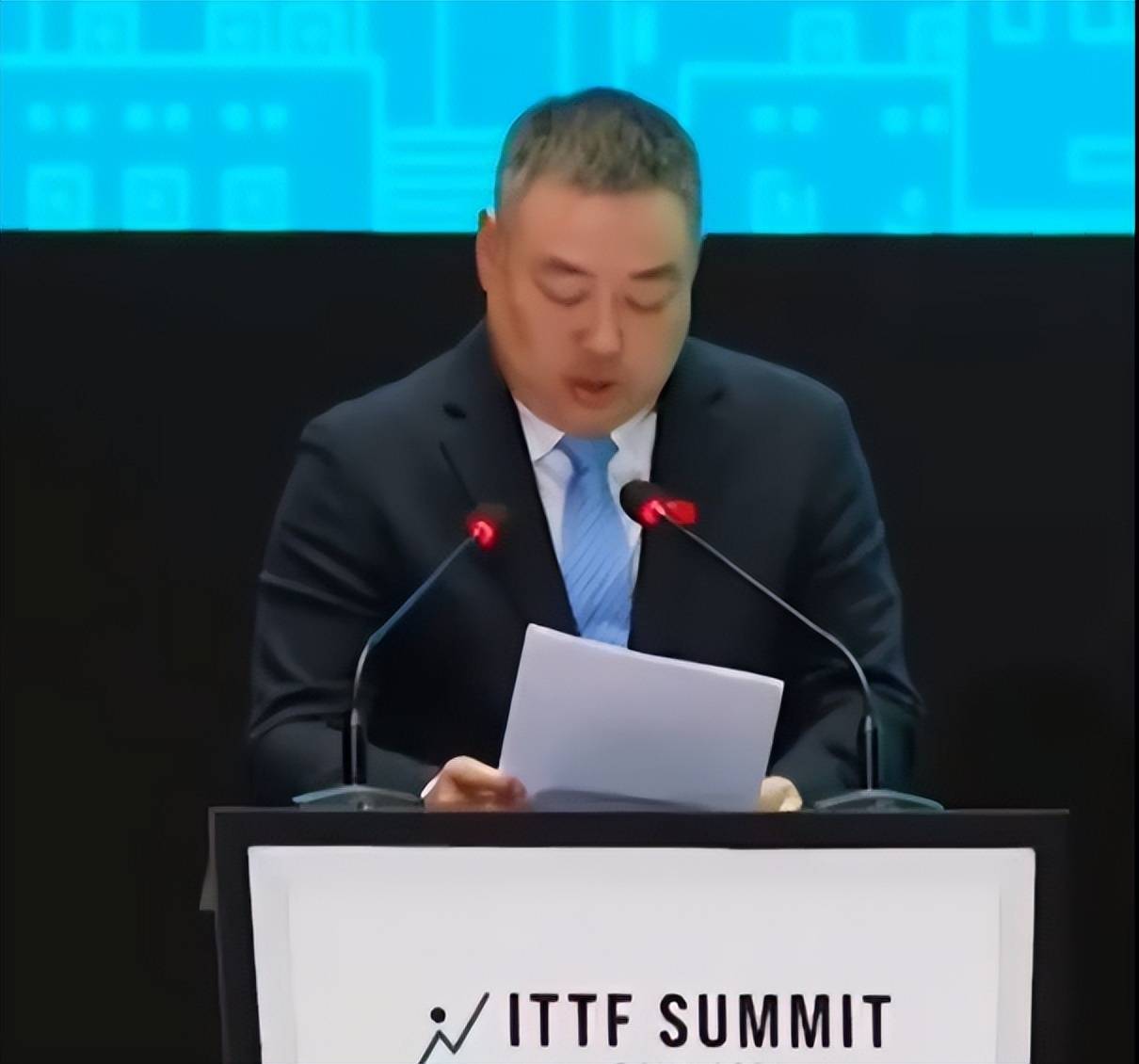 刘国梁竞选国际乒联执委<strong></p>
<p>步原油</strong>，曾和国乒一起获得111次世界冠军