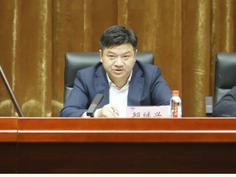 邱继兴职务信息被官网撤下<strong></p>
<p>国际原油价格今日</strong>，曾任湖南机场集团董事长，涉性侵被刑拘