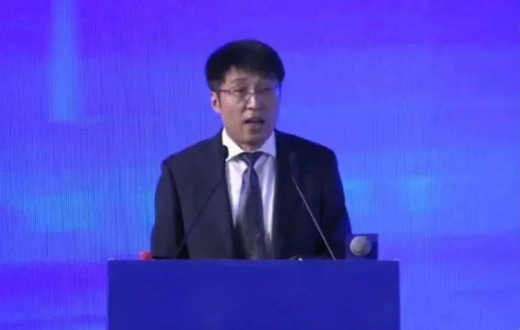 澹台新谱<strong></p>
<p>原油招聘</strong>，任上被查