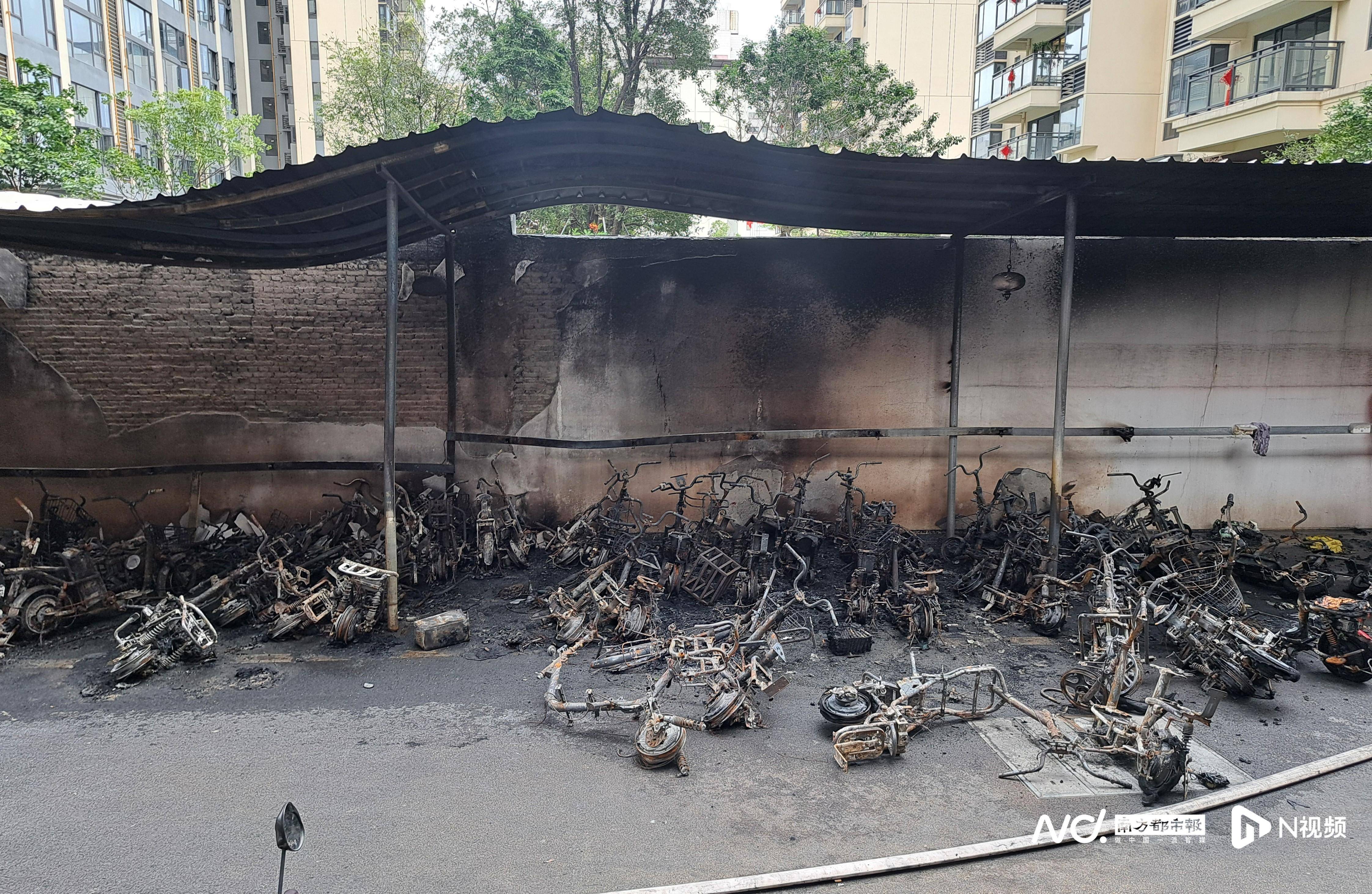 东莞一小区逾百辆电动自行车烧毁<strong></p>
<p>今日油价国际原油价格</strong>!住户睡梦中被叫醒撤离逃生