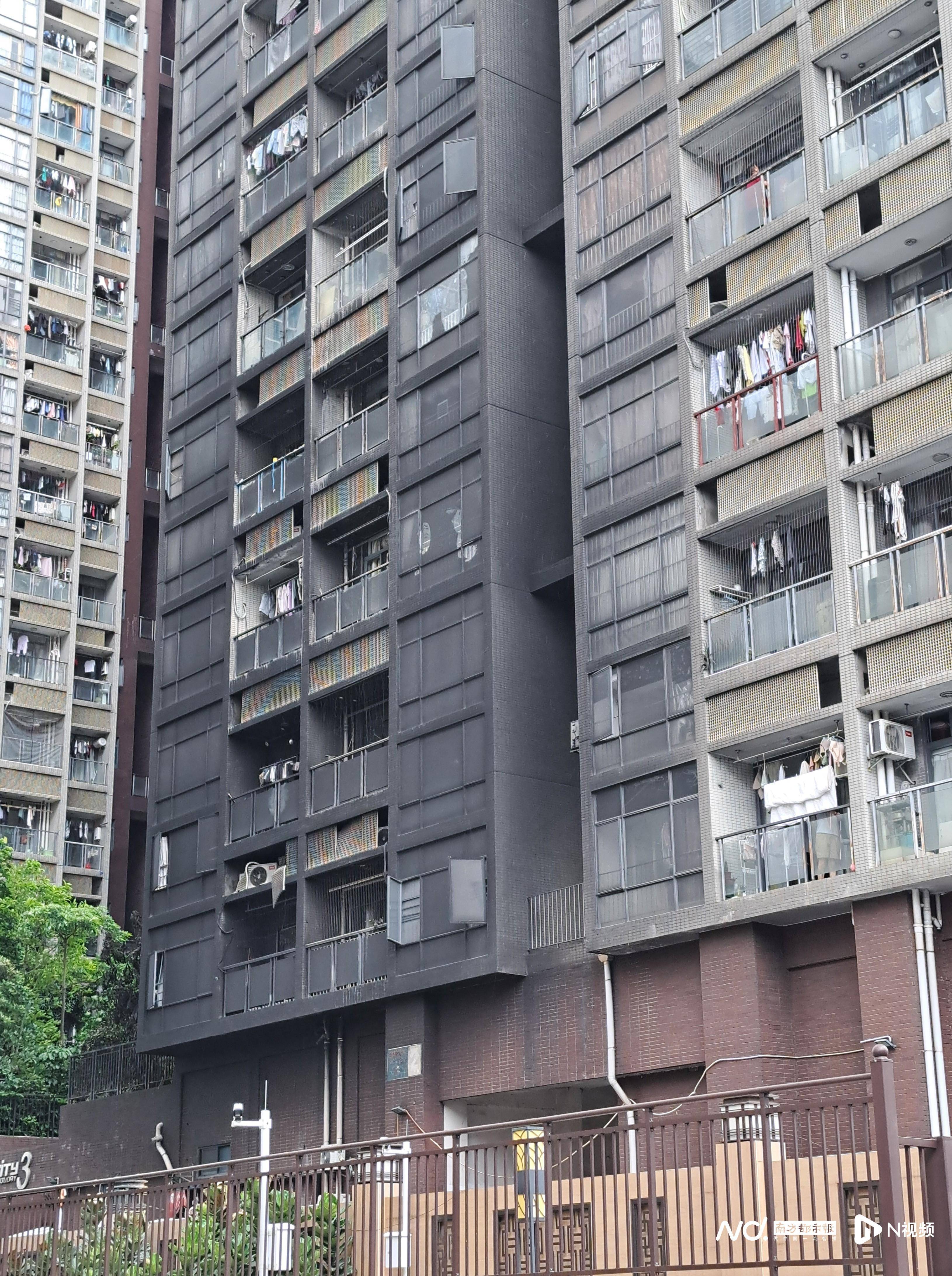 东莞一小区逾百辆电动自行车烧毁<strong></p>
<p>今日油价国际原油价格</strong>!住户睡梦中被叫醒撤离逃生