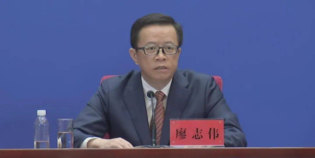 受中央组织部领导委派<strong></p>
<p>原油模拟</strong>，中央组织部有关干部局负责同志出席长江委领导干部会议，宣布中央决定：廖志伟同志任长江水利委员会党组书记