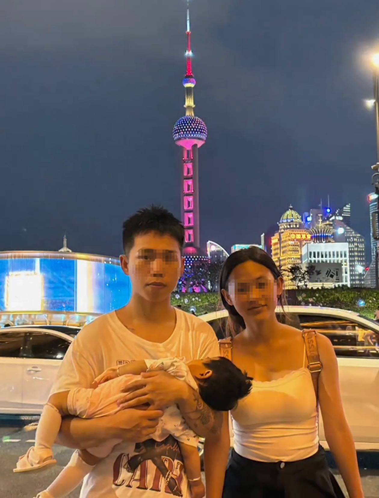 奶奶在哭<strong></p>
<p>伊朗原油产量</strong>，宝宝在笑！40天女婴重病，00后父亲割肝救女，术后这一幕让网友泪奔