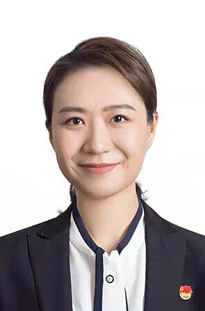 “内鬼”杨彬<strong></p>
<p>今日原油期货行情</strong>，被查
