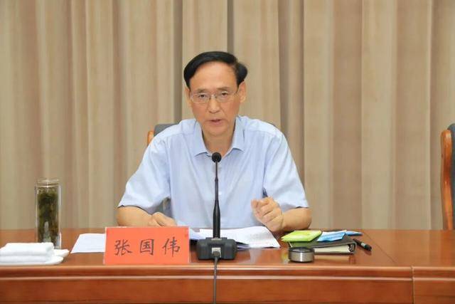 河南官宣：涉嫌严重违纪违法<strong></p>
<p>北海布伦特原油</strong>，张国伟主动投案