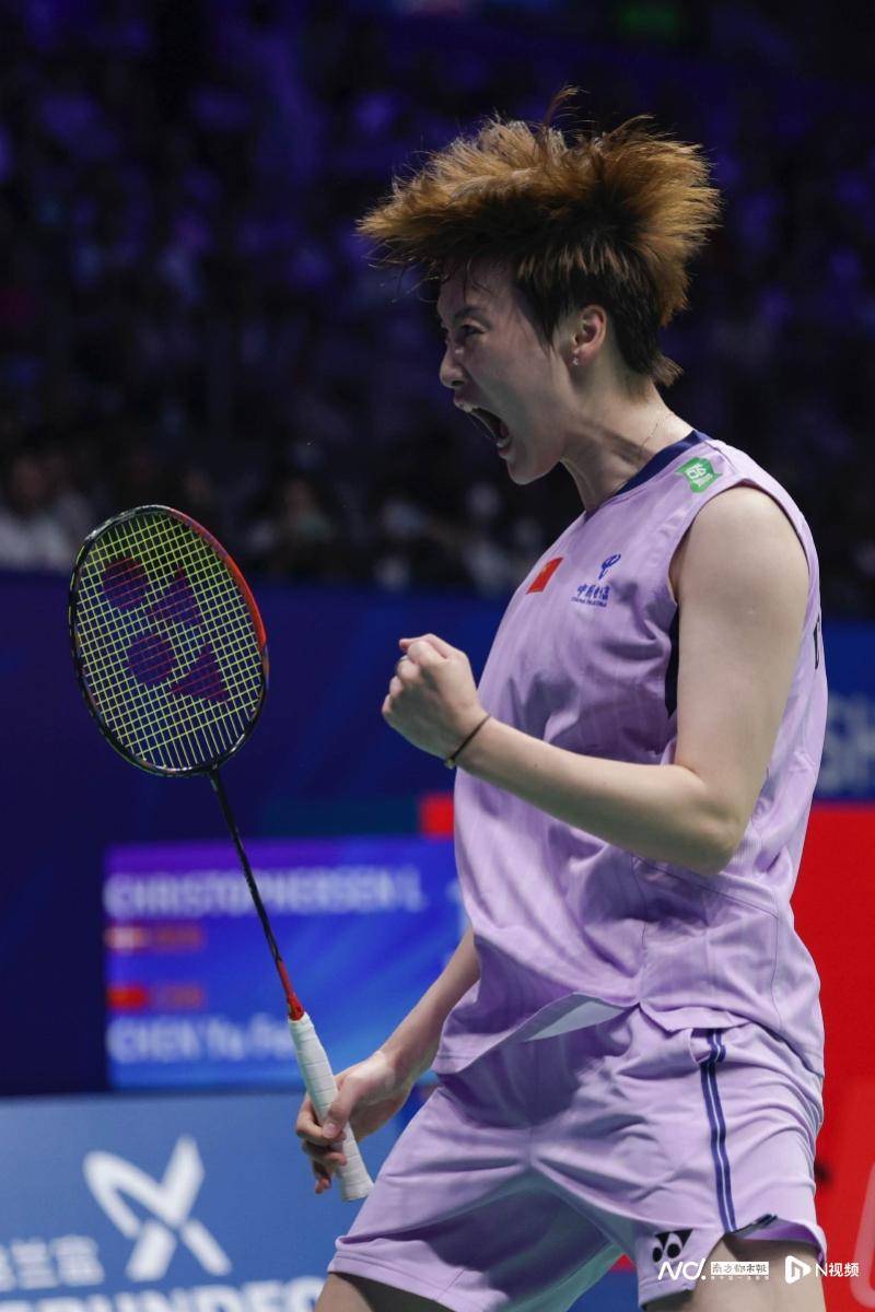 中国羽毛球大师赛16强战<strong></p>
<p>原油最新新闻</strong>,国羽五项锁定11个八强席位
