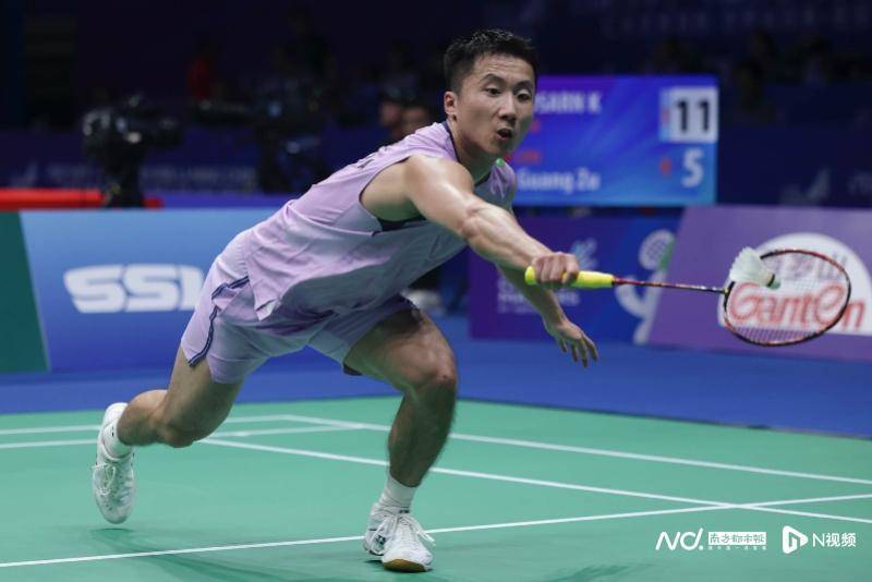 中国羽毛球大师赛16强战<strong></p>
<p>原油最新新闻</strong>,国羽五项锁定11个八强席位