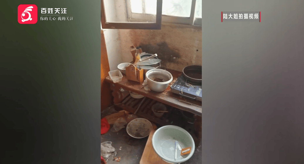 心酸!12岁男孩“独居”贵阳一安置房内<strong></p>
<p>原油最新新闻</strong>,父亲回应:迫于无奈,因为……