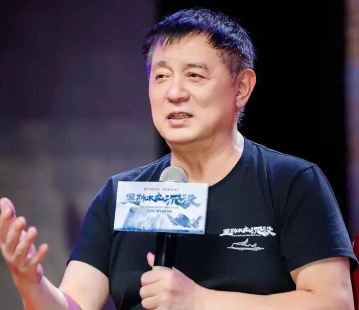 导演方励向北京警方报案<strong></p>
<p>原油任务</strong>,此前发文澄清“我不认识于朦胧”