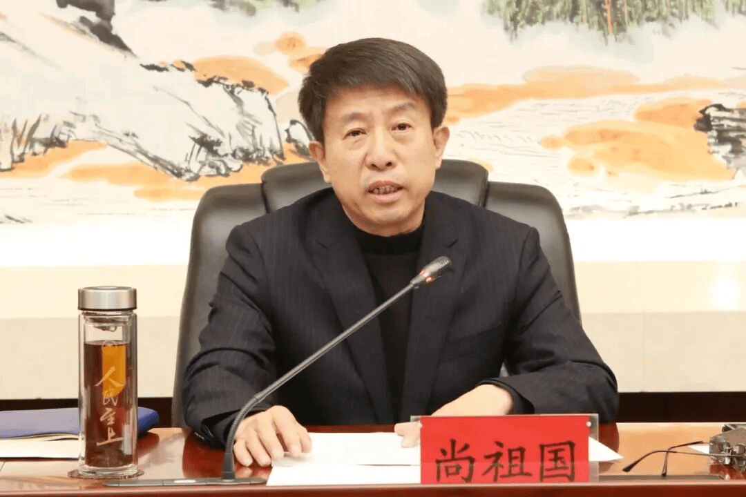 中纪委连发11人被查<strong></p>
<p>阳春房产资讯网</strong>,副部级“老虎”落马