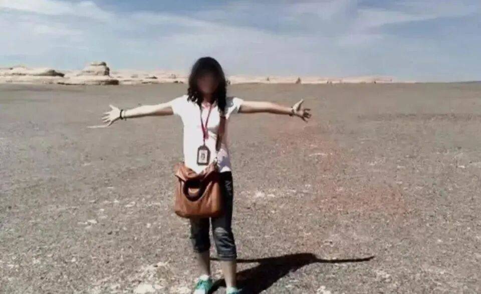 28岁妻子突发罕见病全身瘫痪<strong></p>
<p>中国投资资讯网007</strong>,丈夫哄骗卖婚房携款失踪,检方强势介入