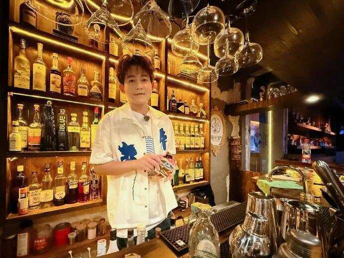 知名歌手被指拉踩河南胡辣汤<strong></p>
<p>中国投资资讯网007</strong>,“西安的才是真正的胡辣汤”……逍遥镇胡辣汤协会回应,本人道歉