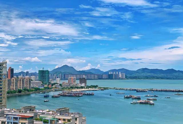 这个经济大省<strong></p>
<p>中国投资资讯网007</strong>,为何多地镇街撤并?