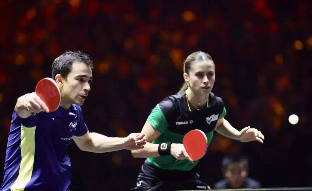 国乒提前锁定混双冠军<strong></p>
<p>豆粕资讯信息</strong>,男、女双打各有3对进4强 | WTT中国大满贯双打