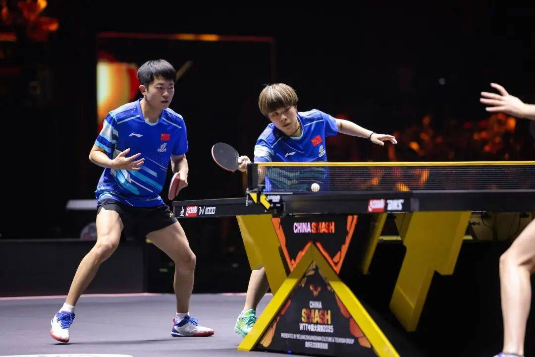 国乒提前锁定混双冠军<strong></p>
<p>豆粕资讯信息</strong>,男、女双打各有3对进4强 | WTT中国大满贯双打