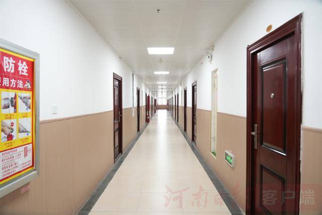 从8人间到夫妻房<strong></p>
<p>豆粕资讯信息</strong>,郑州富士康员工幸福安居“进行时”