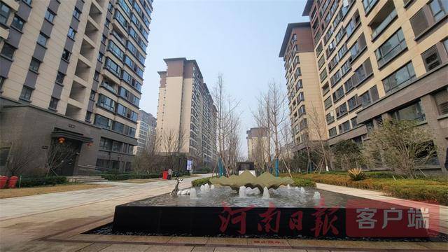 从8人间到夫妻房<strong></p>
<p>豆粕资讯信息</strong>,郑州富士康员工幸福安居“进行时”