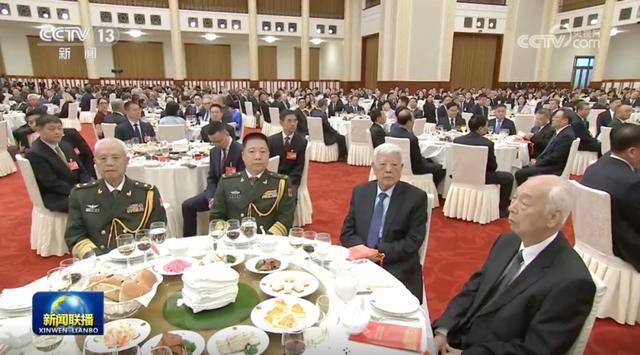 今年的国庆招待会<strong></p>
<p>豆粕资讯信息</strong>,有几个重要信息