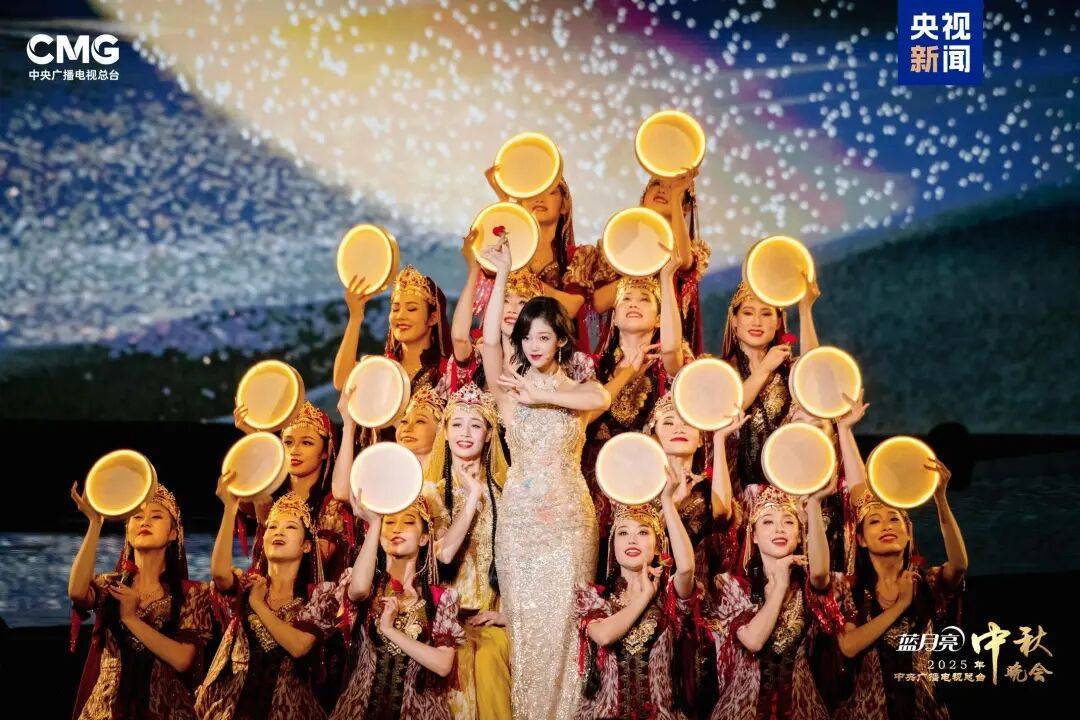 就在今晚<strong></p>
<p>香港赛冯资讯</strong>!央视中秋晚会节目单来了!