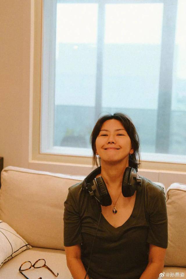 韩红透露孙燕姿捐款超千万<strong></p>
<p>江苏公务员考试资讯网</strong>,以孙女士署名,叮嘱不要公开姓名