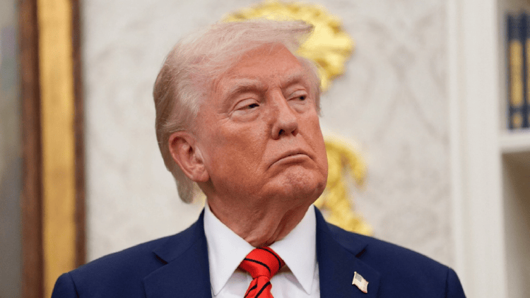 罕见<strong></p>
<p>世界电影之旅</strong>!昔日政敌希拉里高度赞扬特朗普:我真心的