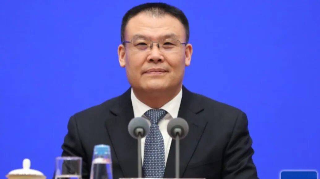 财政部副部长王东伟履新安徽省委常委<strong></p>
<p>新闻资讯</strong>,河南唐河人