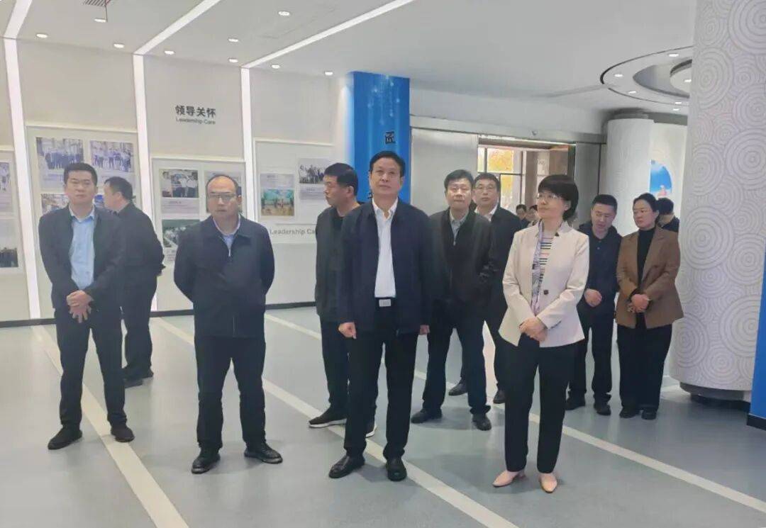 平阴县政协考察组来<strong></p>
<p>林俊杰资讯台微博新浪</strong>我市学习考察