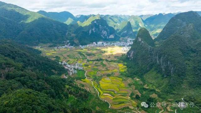 金秋<strong></p>
<p>中宇化工资讯网</strong>,广西的梯田一点不输!