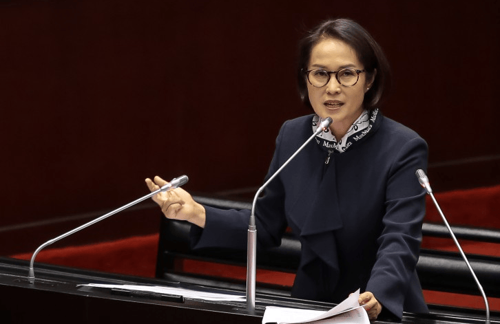 台湾人<strong></p>
<p>灵通资讯招聘</strong>，难道不是中国人？