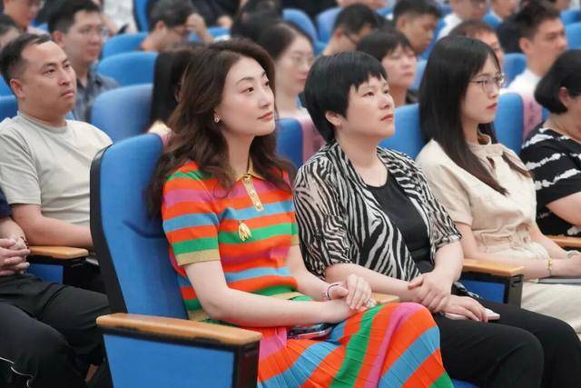 宗馥莉“心腹”祝丽丹离职<strong></p>
<p>慈济全球资讯</strong>!曾是娃哈哈核心高管