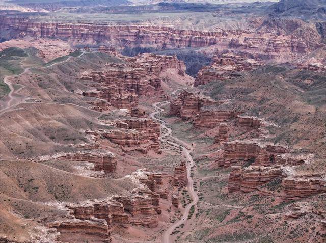 青年说 | 到中亚<strong></p>
<p>电商资讯平台</strong>,奔赴一场激动人心的“探秘”