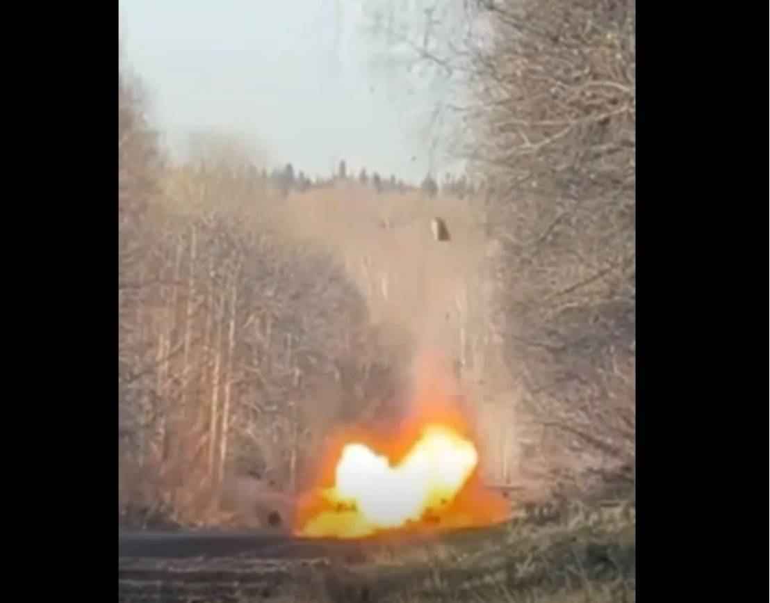 乌情报机构称“俄特警部队一中校在汽车爆炸事件中死亡”<strong></p>
<p>国际原油最新资讯</strong>,俄方暂未回应