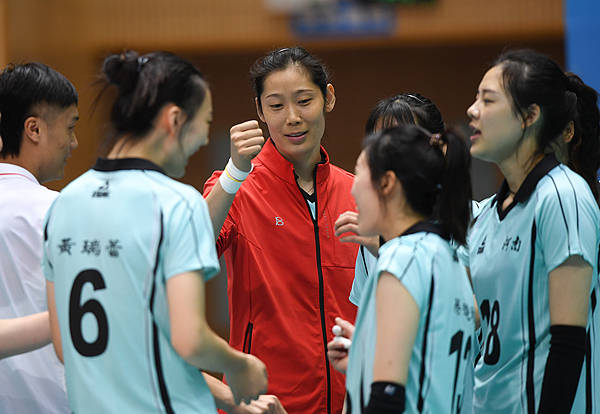 十五运|三战全运的朱婷将迎来决赛阶段首秀<strong></p>
<p>下载一点资讯到桌面</strong>,第一战对阵李盈莹引人关注