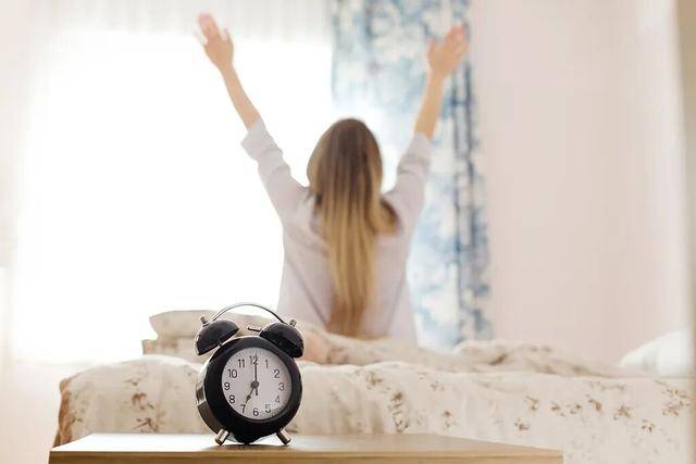 百年难遇“早立冬”来了<strong></p>
<p>下载一点资讯到桌面</strong>!有啥讲究?早看早准备!